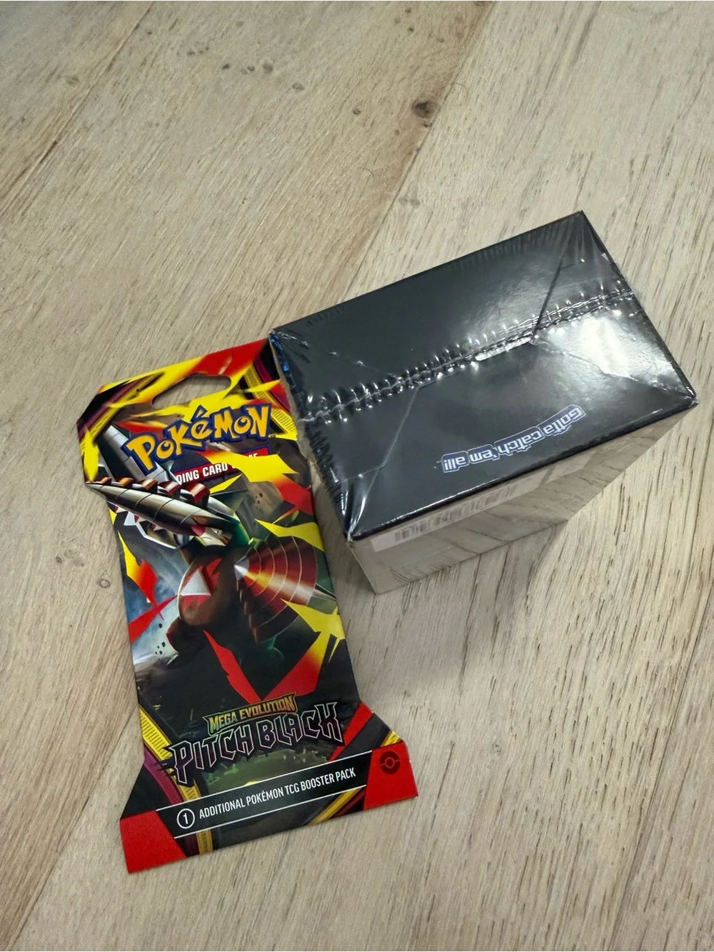 Pokemon TCG Mega Evolution - Pitch Black Booster Bundle 6 Packs and 1 Booster